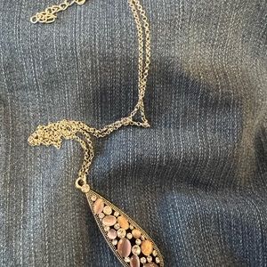 Long chain/ light pink pendant necklace